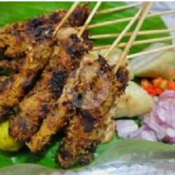 Sate Kelapa Campur Lemak   Nasi/ Lontong