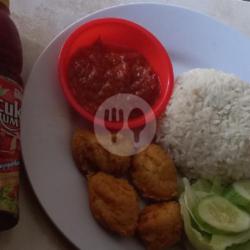 Nasi Pergedel Tahu Plus Teh Pucuk