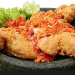 Ayam Sayap Sambal Campur