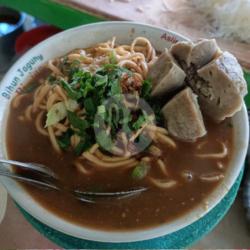 Mie Kuah Bakso