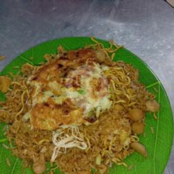 Nasi Goreng Spesial Mawut Telor Dadar