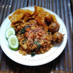 Nasi Goreng Pangsit Bakso