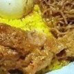 Nasi Kuning Ayam Telur