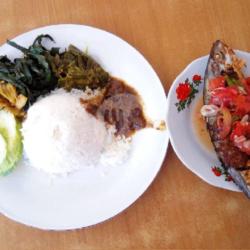 Nasi   Perkedel   Ikan Kembung Bakar