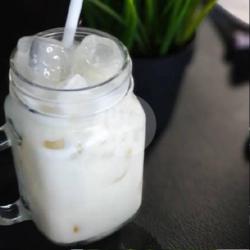 Es Susu Dancow Putih