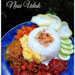 Nasi Uduk Daun Pisang