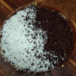 Hitam Manis Special Coklat Keju Kacang Sedang