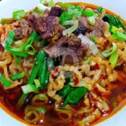 Mie Rebus Telur   Daging Sapi