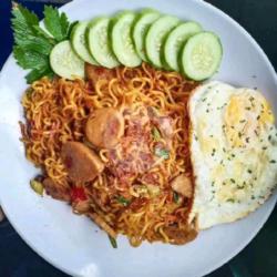 Mie Goreng Dower Telur Ceplok