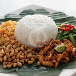 Nasi Balap Puyung   Sayur