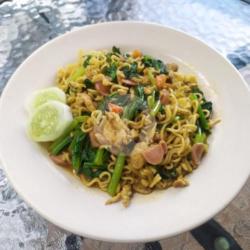 Indomie Goreng Nyemek