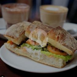 Roast Beef Sandwich In Ciabata With Olive Balsamic Dressing