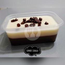 Puding Coklat Vanila