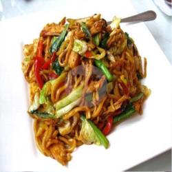 Mie Tektek Goreng