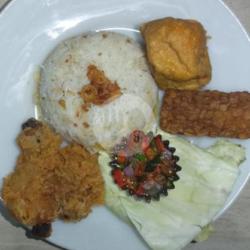 Ayam Geprek Sambal Matah