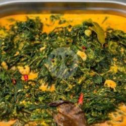 Gulai Daun Ubi