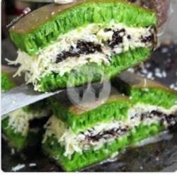 Martabak Pandan Special Keju Coklat