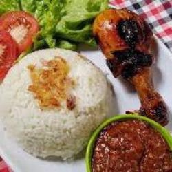 Ayam Bakar Komplit