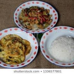 Paket 5 (nasi   Aneka Telur   Tumisan   Sambal