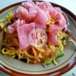 Lontong Pical Padang