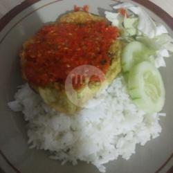 Nasi Telor Penyet