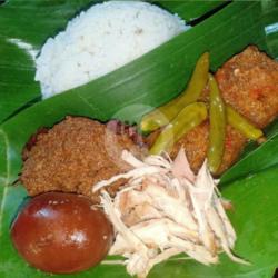 Nasi Gudeg Suwir  Telur  Krecek