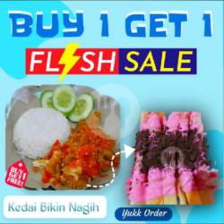 Buy 1 Get 1 Paket Nasi Ayam Geprek   Gratis Banana Rolls Strawberry Oreo