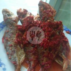 Ikan Kembung Balado Merah