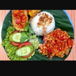 Ayam Sambel Mentah Nasi