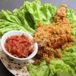 Ayam Paha Serundeng