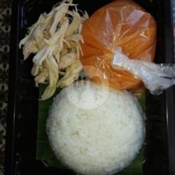 Nasi Liwet Ayam Suwir   Sayur