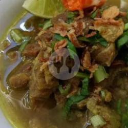 Soto Tulangan Sapi Bumbu Kuning