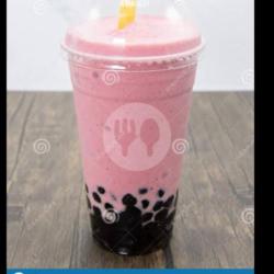 Strawberry Bobba Milk