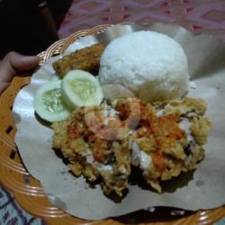 Ayam Geprek Spesial/jumbo