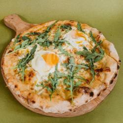 Truffle Egg Pizza Large