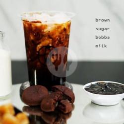 Sugar Boba Milk Moccacino (small)