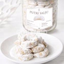 Putri Salju Toples Segi 4