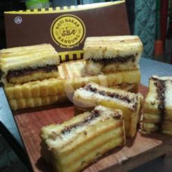 Roti Bakar/kukus Selai   Cokelat