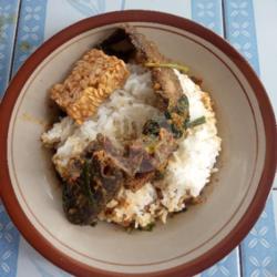 Nasi Mangut Lele