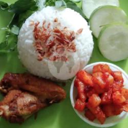 Nasi Sambal Kentang Sayap Lalapan