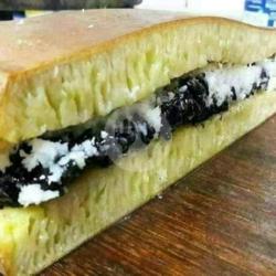 Terang Bulan Keju Campur