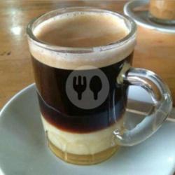 Kopi Bali   Susu / Panas