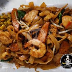 Kwetiau / Mie Goreng