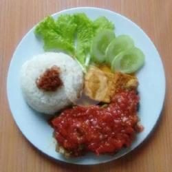 Ayam Geprek Sambal Terasi   Nasi