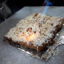 Martabak Tuna Super Mozzarella