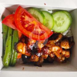 Ayam Saus Teriyaki (small) Free Ice Tea