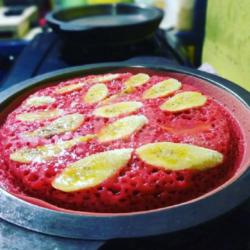 Martabak Manis:red Velvet Kismis Pisang Keju Coklat