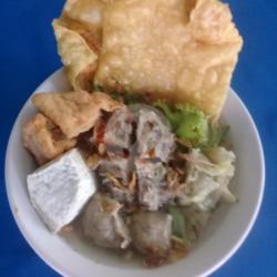 Bakso Campur Pedas