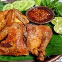 Ayam Penyet   Nasi   Manis Dingin