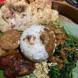 Nasi Pecel Ponorogo   Ayam Bakar Madu